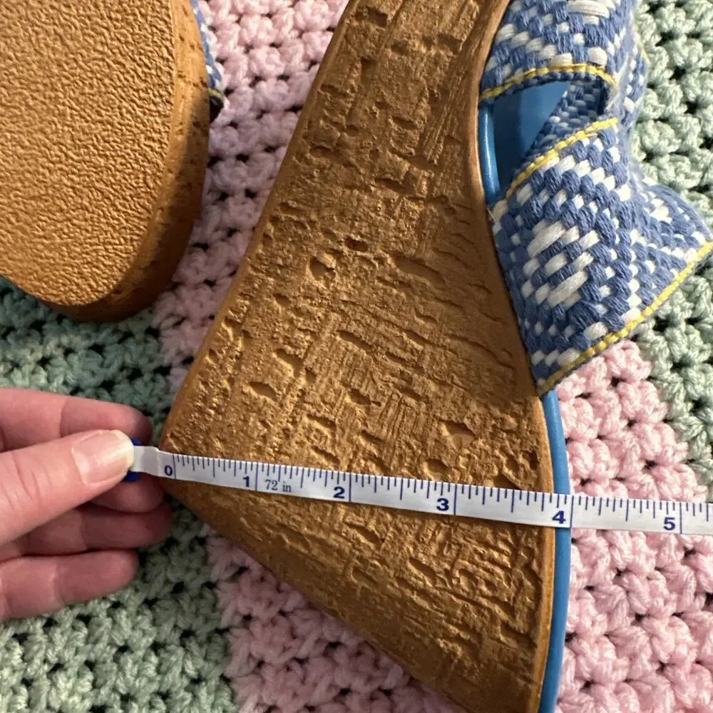 Callisto Woman’s Size 10 Sandals Blue Geometric Wedge NWOT